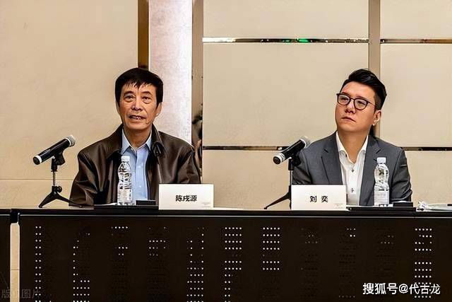 黄龄饰木兰黄璐黄璐饰演女主角李一甜，表演可坚韧亦可细腻